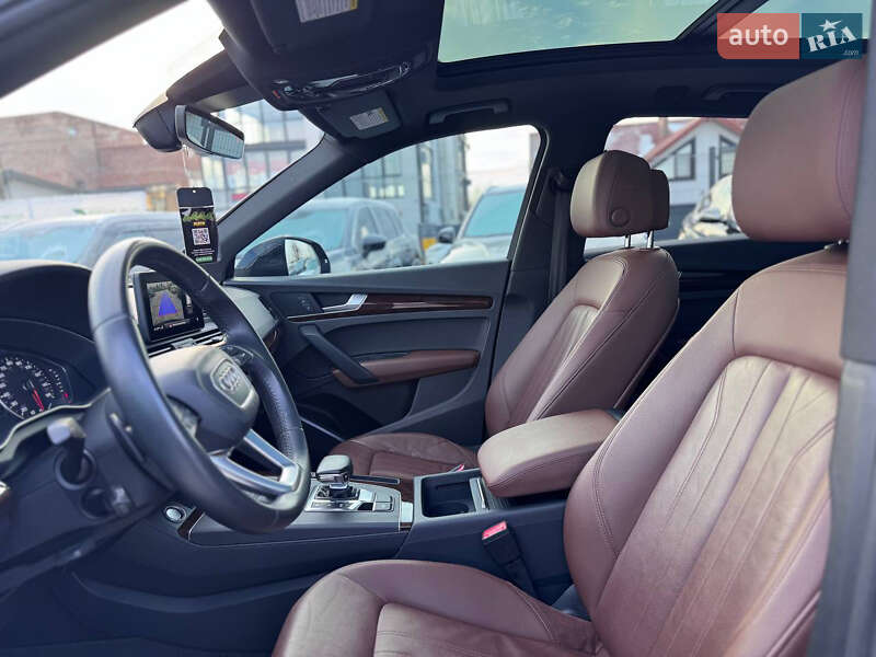 Позашляховик / Кросовер Audi Q5 2020 в Івано-Франківську