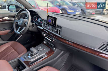 Внедорожник / Кроссовер Audi Q5 2020 в Ивано-Франковске