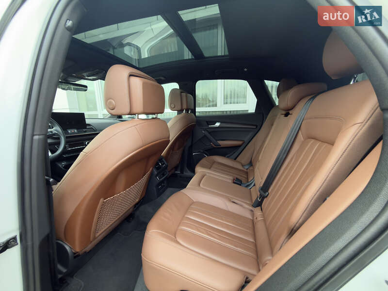 Позашляховик / Кросовер Audi Q5 2023 в Одесі фото 12 Позашляховик / Кросовер Audi Q5 2023 в Одесі