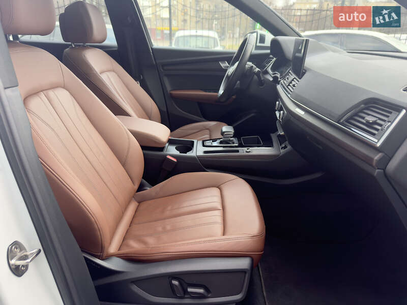 Позашляховик / Кросовер Audi Q5 2023 в Одесі фото 14 Позашляховик / Кросовер Audi Q5 2023 в Одесі