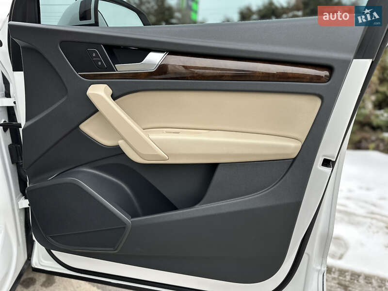 Внедорожник / Кроссовер Audi Q5 2020 в Дрогобыче фото 90 Внедорожник / Кроссовер Audi Q5 2020 в Дрогобыче