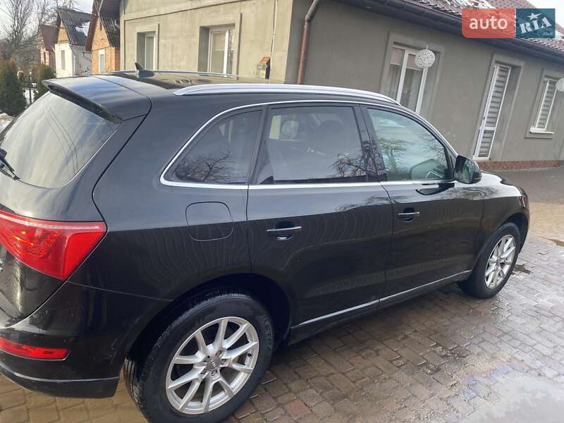 Внедорожник / Кроссовер Audi Q5 2012 в Шептицькому