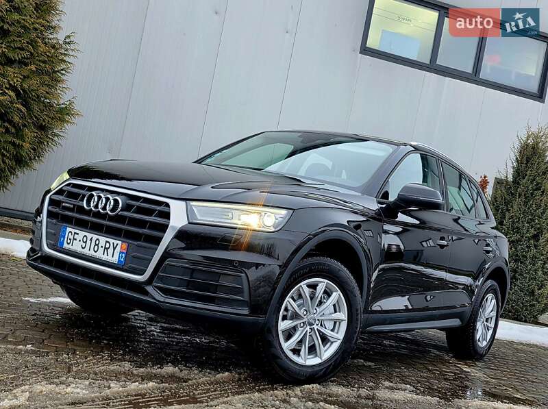 Позашляховик / Кросовер Audi Q5 2018 в Івано-Франківську