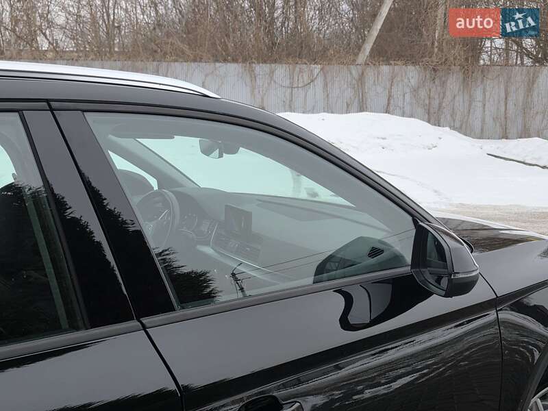 Позашляховик / Кросовер Audi Q5 2018 в Івано-Франківську