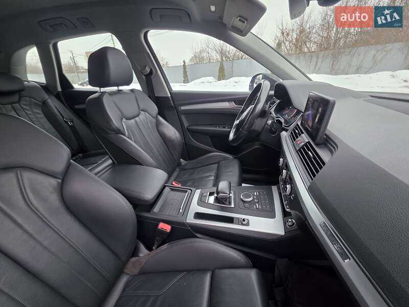 Позашляховик / Кросовер Audi Q5 2018 в Івано-Франківську