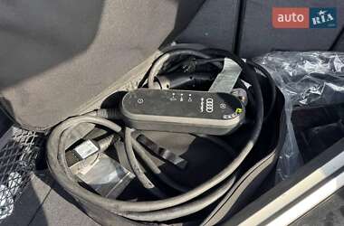 Внедорожник / Кроссовер Audi Q5 2020 в Львове