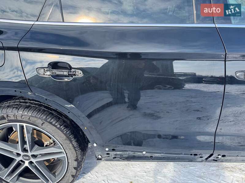Внедорожник / Кроссовер Audi Q5 2020 в Львове