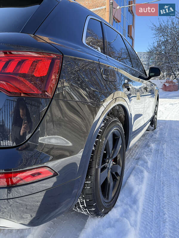 Внедорожник / Кроссовер Audi Q5 2018 в Полтаве