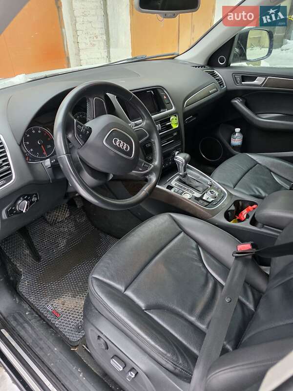 Внедорожник / Кроссовер Audi Q5 2014 в Хмельницком