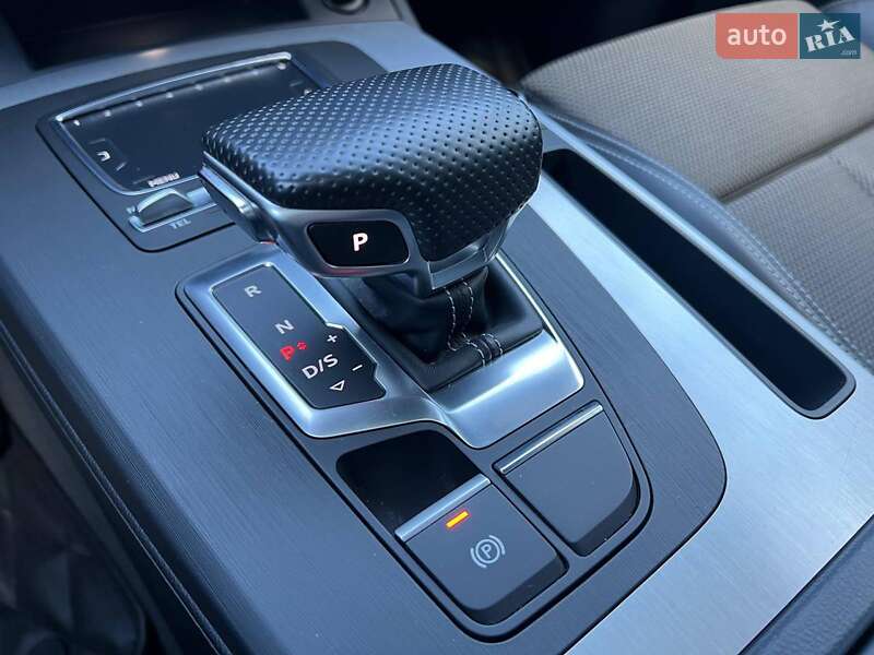 Позашляховик / Кросовер Audi Q5 2017 в Львові фото 32 Позашляховик / Кросовер Audi Q5 2017 в Львові