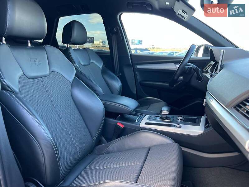 Позашляховик / Кросовер Audi Q5 2017 в Львові фото 41 Позашляховик / Кросовер Audi Q5 2017 в Львові