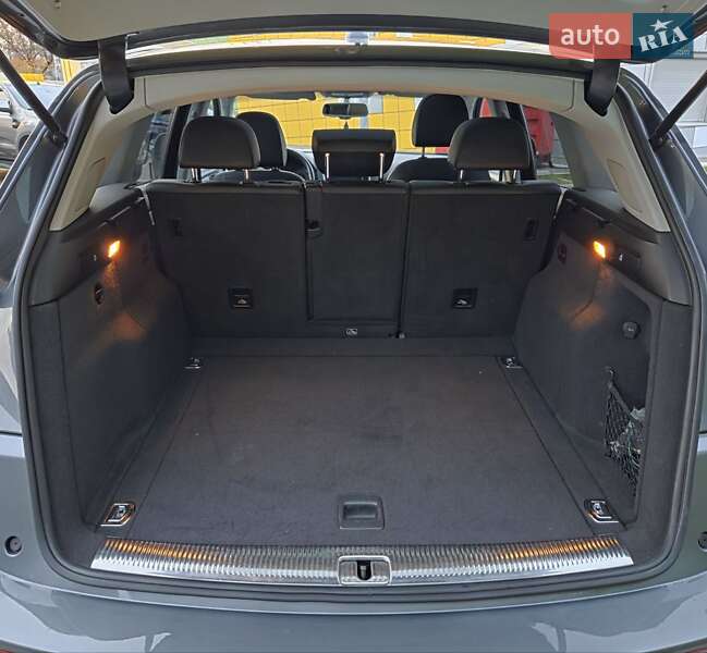 Внедорожник / Кроссовер Audi Q5 2015 в Киеве фото 30 Внедорожник / Кроссовер Audi Q5 2015 в Киеве