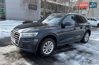 Внедорожник / Кроссовер Audi Q5 2017 в Киеве