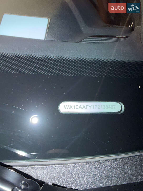 Внедорожник / Кроссовер Audi Q5 2023 в Киеве