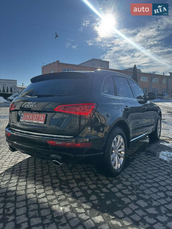 Позашляховик / Кросовер Audi Q5 2015 в Луцьку