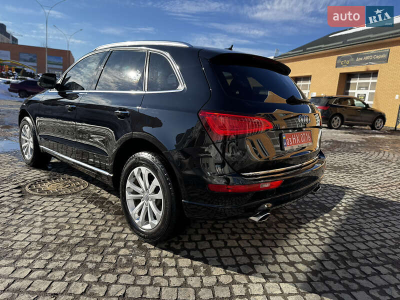 Позашляховик / Кросовер Audi Q5 2015 в Луцьку