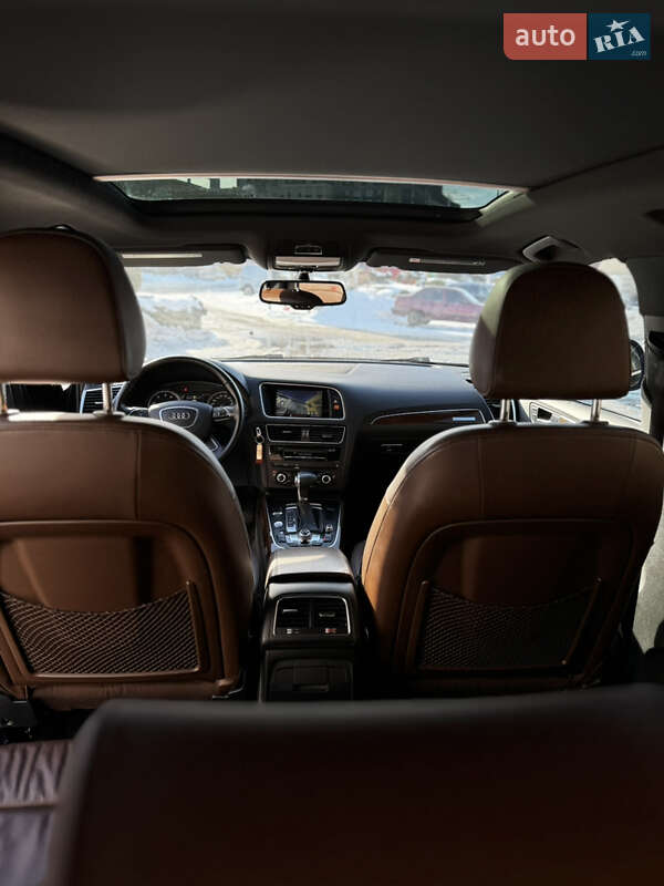 Позашляховик / Кросовер Audi Q5 2015 в Луцьку