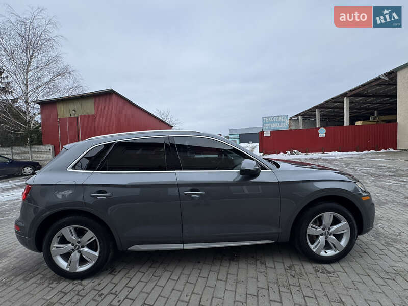 Внедорожник / Кроссовер Audi Q5 2018 в Владимире фото 24 Внедорожник / Кроссовер Audi Q5 2018 в Владимире