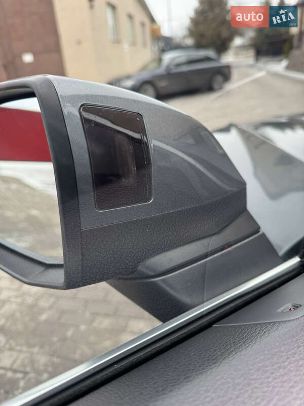 Внедорожник / Кроссовер Audi Q5 2018 в Владимире фото 50 Внедорожник / Кроссовер Audi Q5 2018 в Владимире