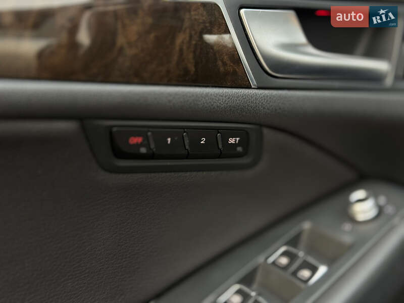 Позашляховик / Кросовер Audi Q5 2016 в Києві