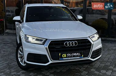 Позашляховик / Кросовер Audi Q5 2017 в Львові