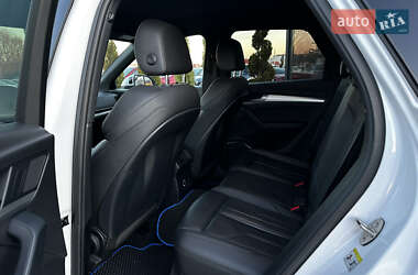 Позашляховик / Кросовер Audi Q5 2017 в Львові