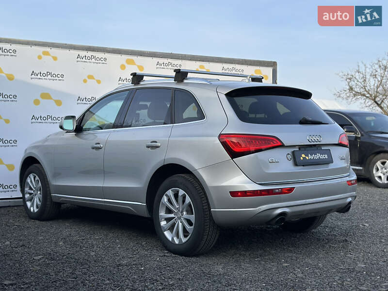 Позашляховик / Кросовер Audi Q5 2015 в Луцьку