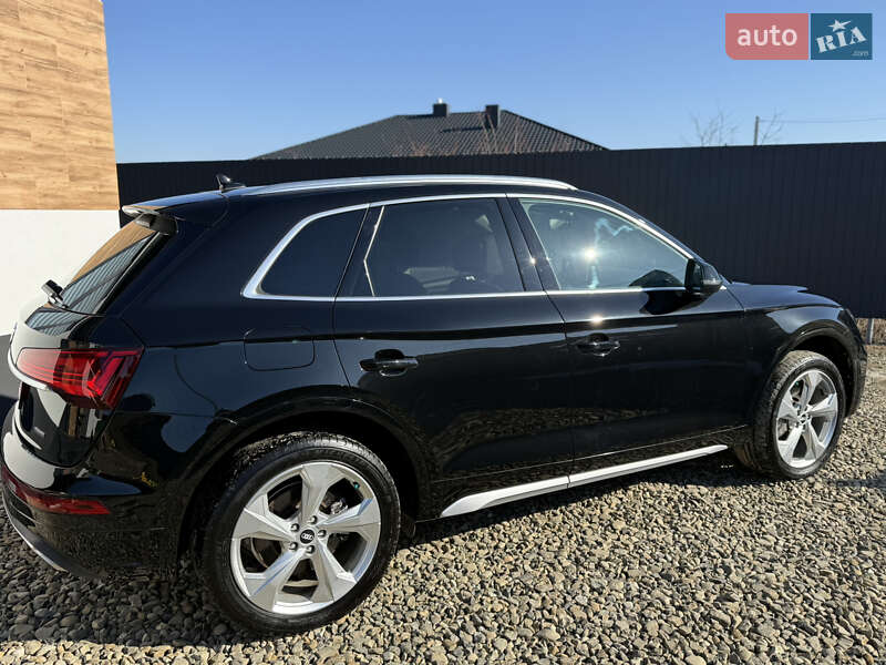 Внедорожник / Кроссовер Audi Q5 2020 в Стрые