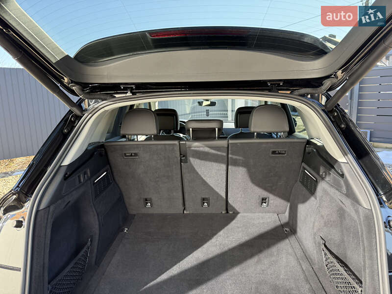 Внедорожник / Кроссовер Audi Q5 2020 в Стрые