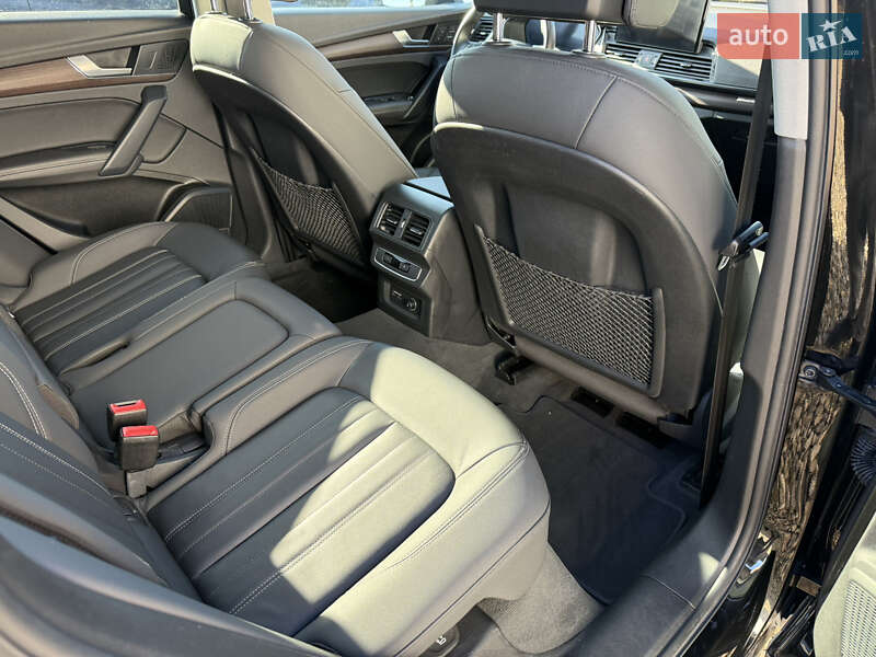 Внедорожник / Кроссовер Audi Q5 2020 в Стрые