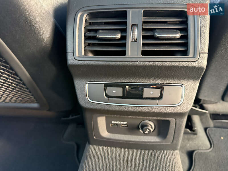 Внедорожник / Кроссовер Audi Q5 2020 в Стрые