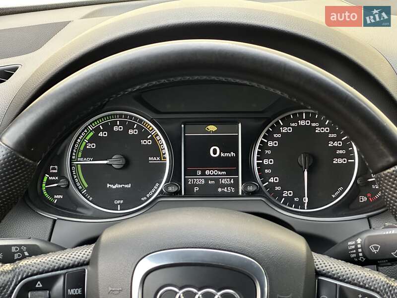 Внедорожник / Кроссовер Audi Q5 2011 в Харькове
