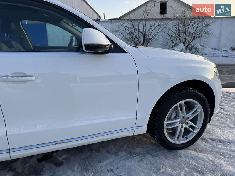 Внедорожник / Кроссовер Audi Q5 2016 в Умани