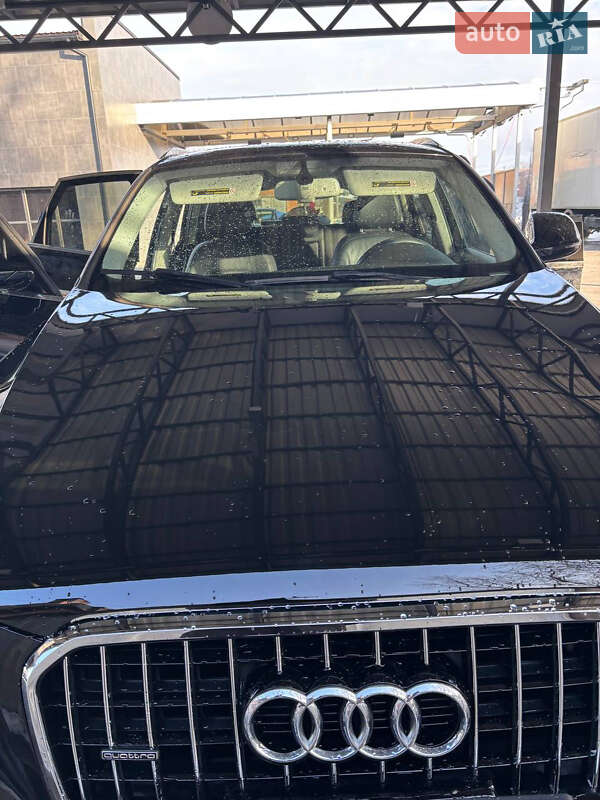 Позашляховик / Кросовер Audi Q5 2015 в Лубнах