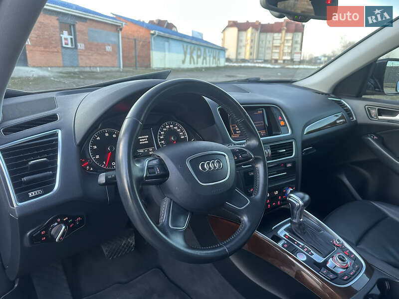 Внедорожник / Кроссовер Audi Q5 2015 в Дрогобыче