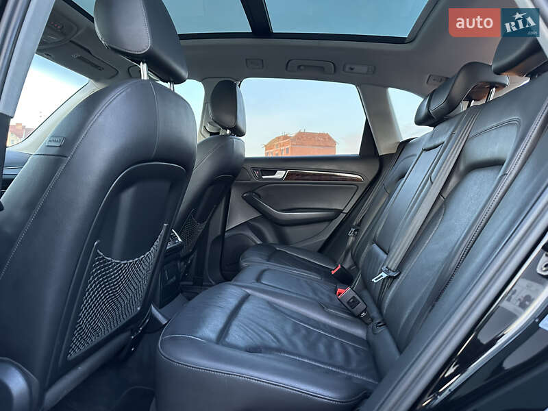 Внедорожник / Кроссовер Audi Q5 2015 в Дрогобыче