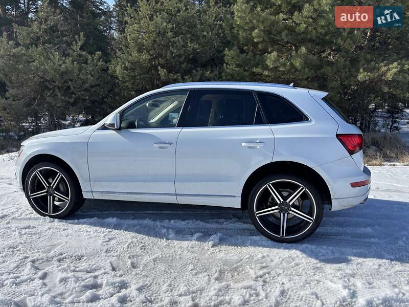 Позашляховик / Кросовер Audi Q5 2014 в Охтирці