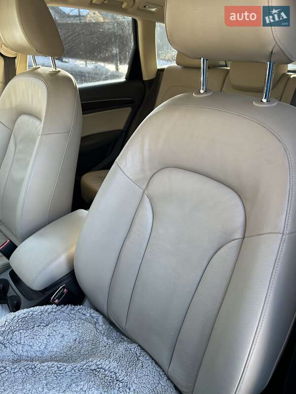 Внедорожник / Кроссовер Audi Q5 2014 в Тернополе