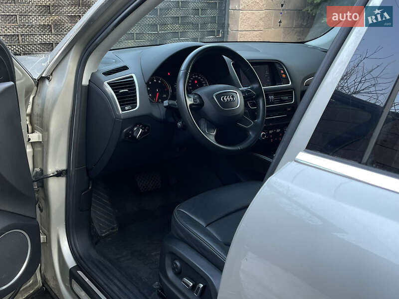 Позашляховик / Кросовер Audi Q5 2014 в Луцьку фото 24 Позашляховик / Кросовер Audi Q5 2014 в Луцьку