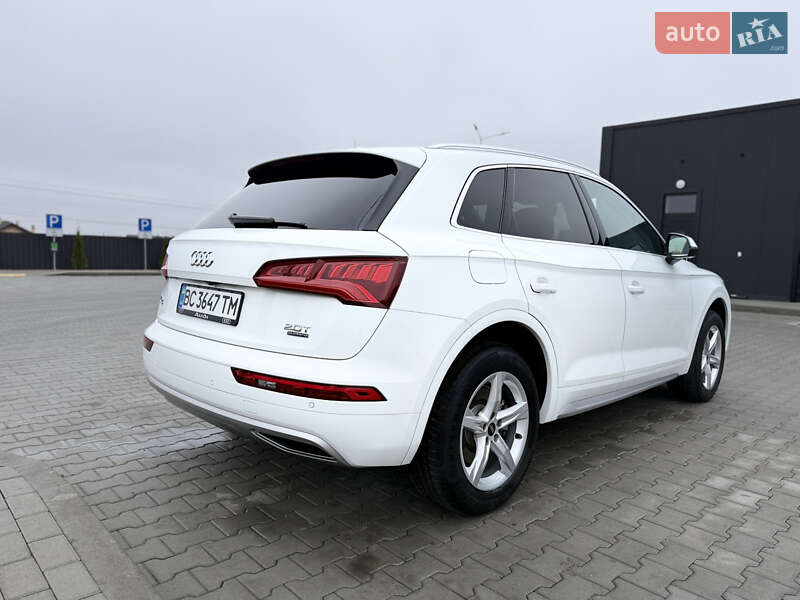 Позашляховик / Кросовер Audi Q5 2017 в Львові фото 5 Позашляховик / Кросовер Audi Q5 2017 в Львові