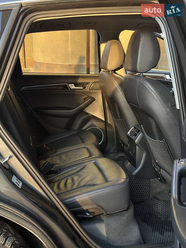 Позашляховик / Кросовер Audi Q5 2016 в Івано-Франківську фото 12 Позашляховик / Кросовер Audi Q5 2016 в Івано-Франківську