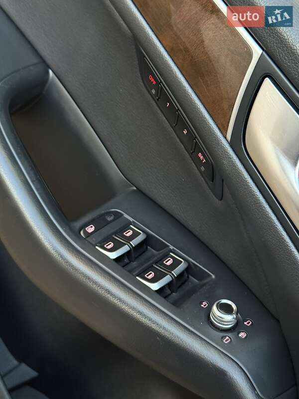 Позашляховик / Кросовер Audi Q5 2016 в Івано-Франківську фото 35 Позашляховик / Кросовер Audi Q5 2016 в Івано-Франківську