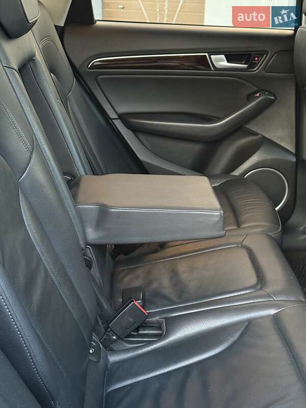 Позашляховик / Кросовер Audi Q5 2016 в Івано-Франківську фото 52 Позашляховик / Кросовер Audi Q5 2016 в Івано-Франківську