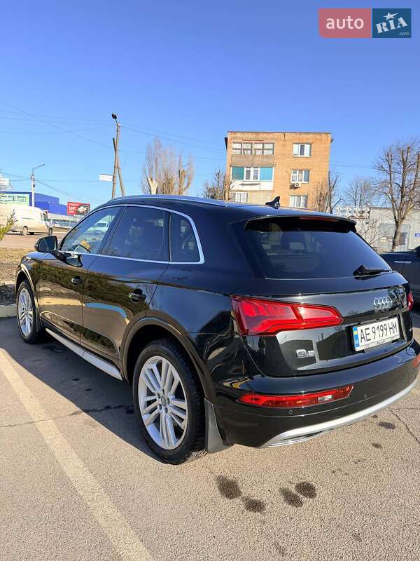Позашляховик / Кросовер Audi Q5 2019 в Кривому Розі