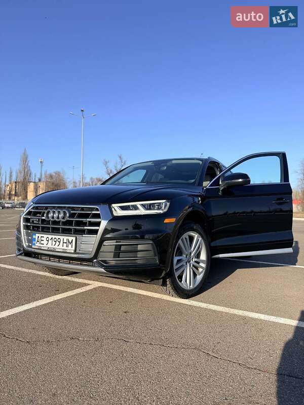 Позашляховик / Кросовер Audi Q5 2019 в Кривому Розі