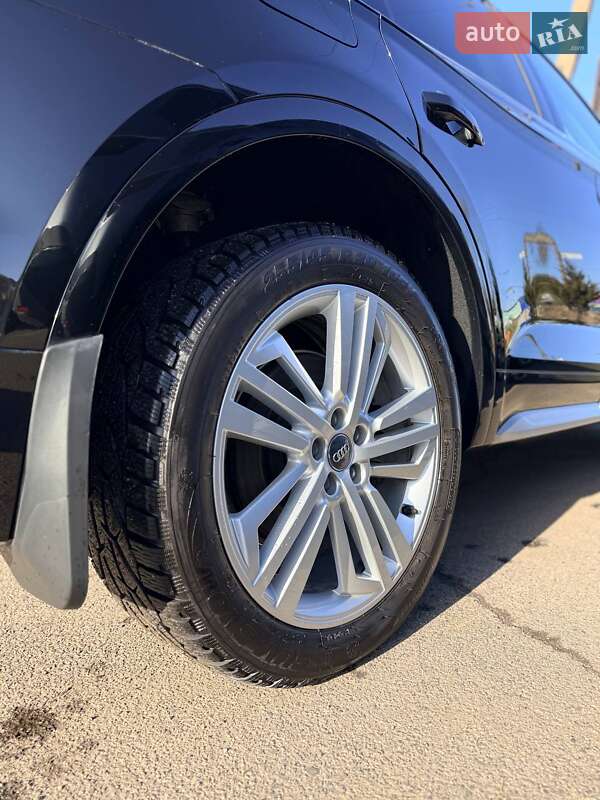 Позашляховик / Кросовер Audi Q5 2019 в Кривому Розі