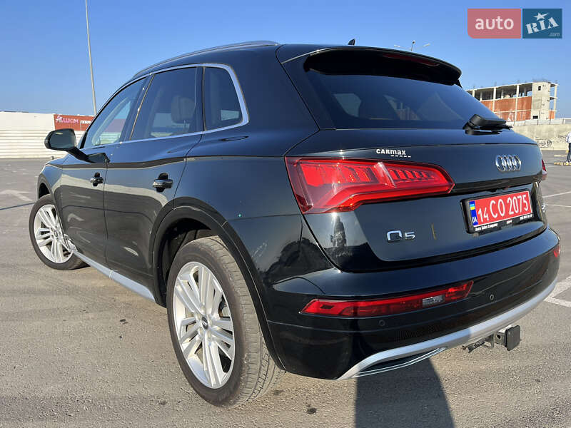 Внедорожник / Кроссовер Audi Q5 2018 в Львове