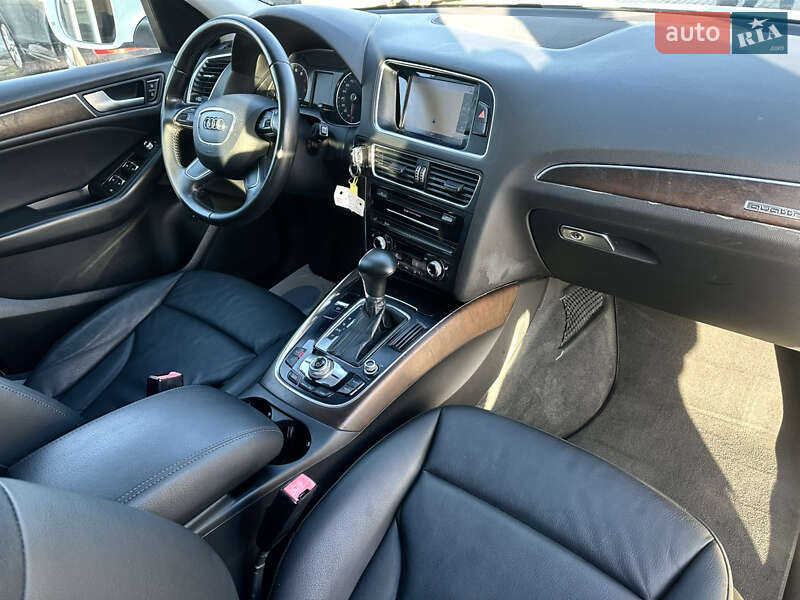 Позашляховик / Кросовер Audi Q5 2015 в Львові фото 29 Позашляховик / Кросовер Audi Q5 2015 в Львові