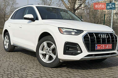 Позашляховик / Кросовер Audi Q5 2020 в Кам'янському