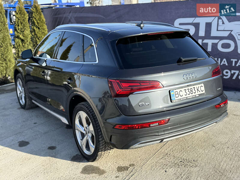 Позашляховик / Кросовер Audi Q5 2020 в Львові